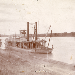 Preview thumbnail for resource 'Henry J. King - Photographs of Steamboats'